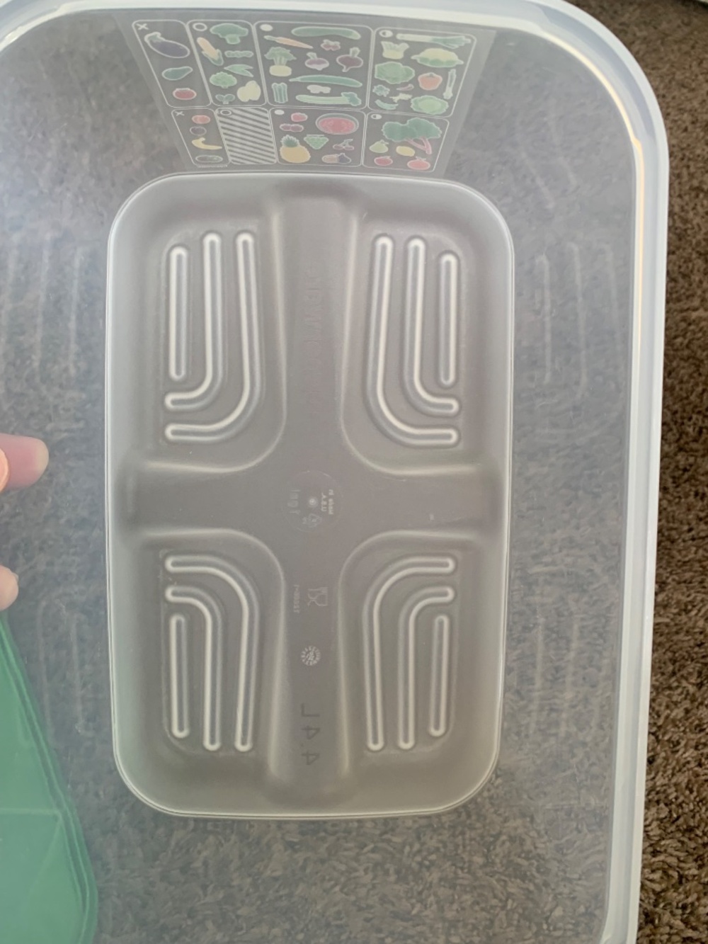 Tupperware Fridgesmart 4.4L Storage Food Prep Container Clear w/Green Lid - Picture 7 of 9